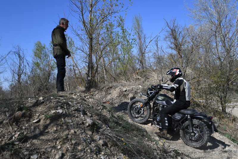 Triumph ADV