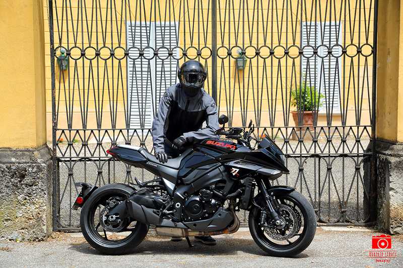 Suzuki Katana