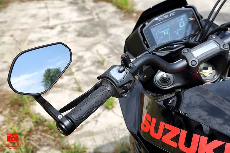 Katana Suzuki