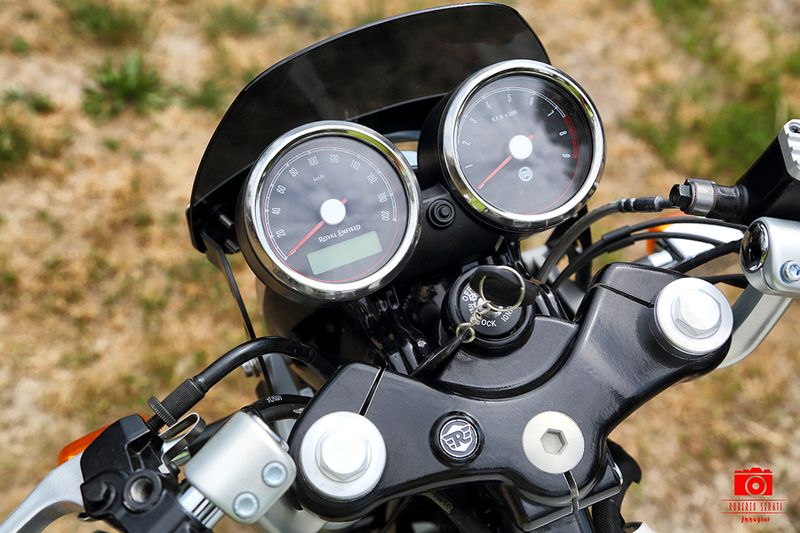RoayalEnfiled Continental GT