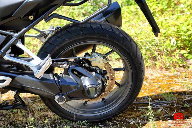 BMW R1250R