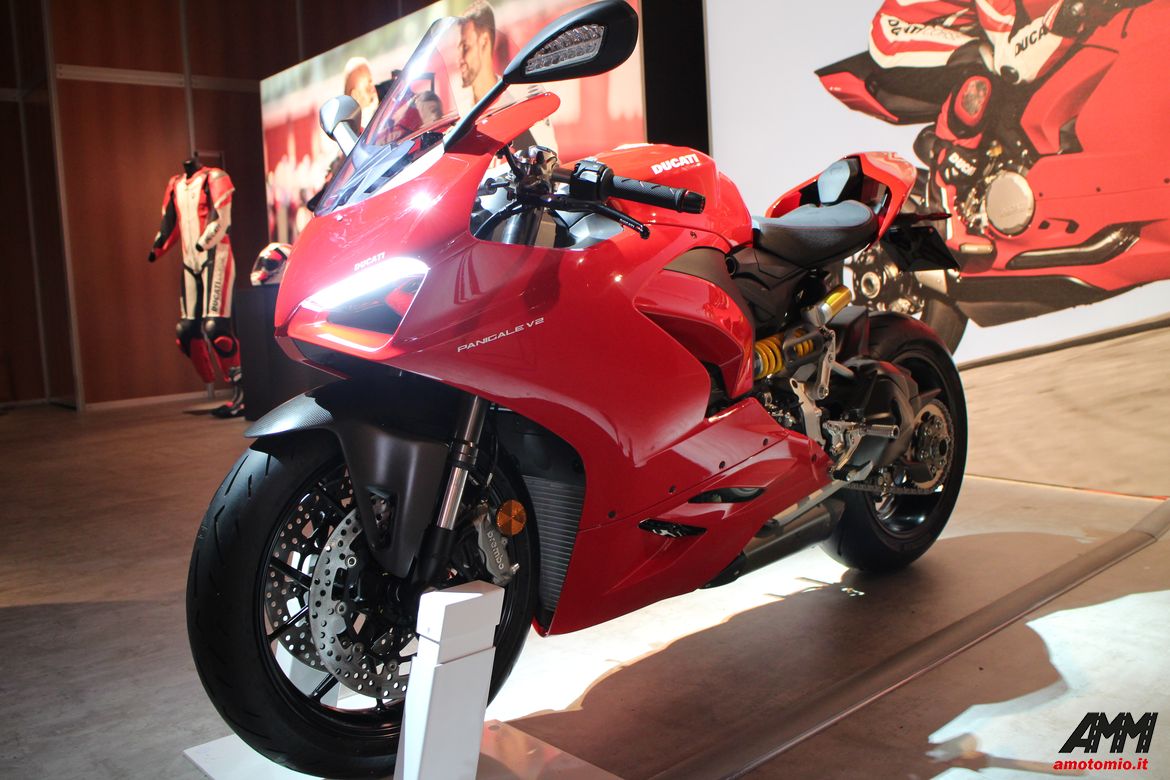 panigale V2