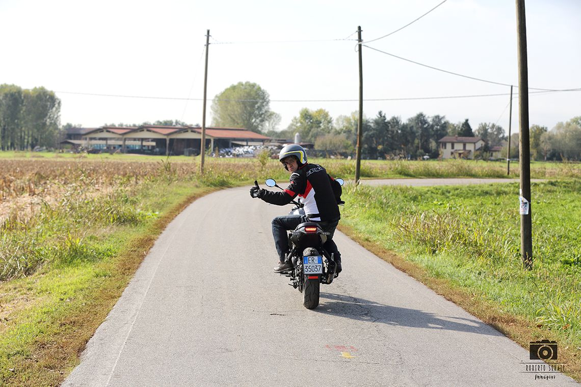 benelli leoncino 250