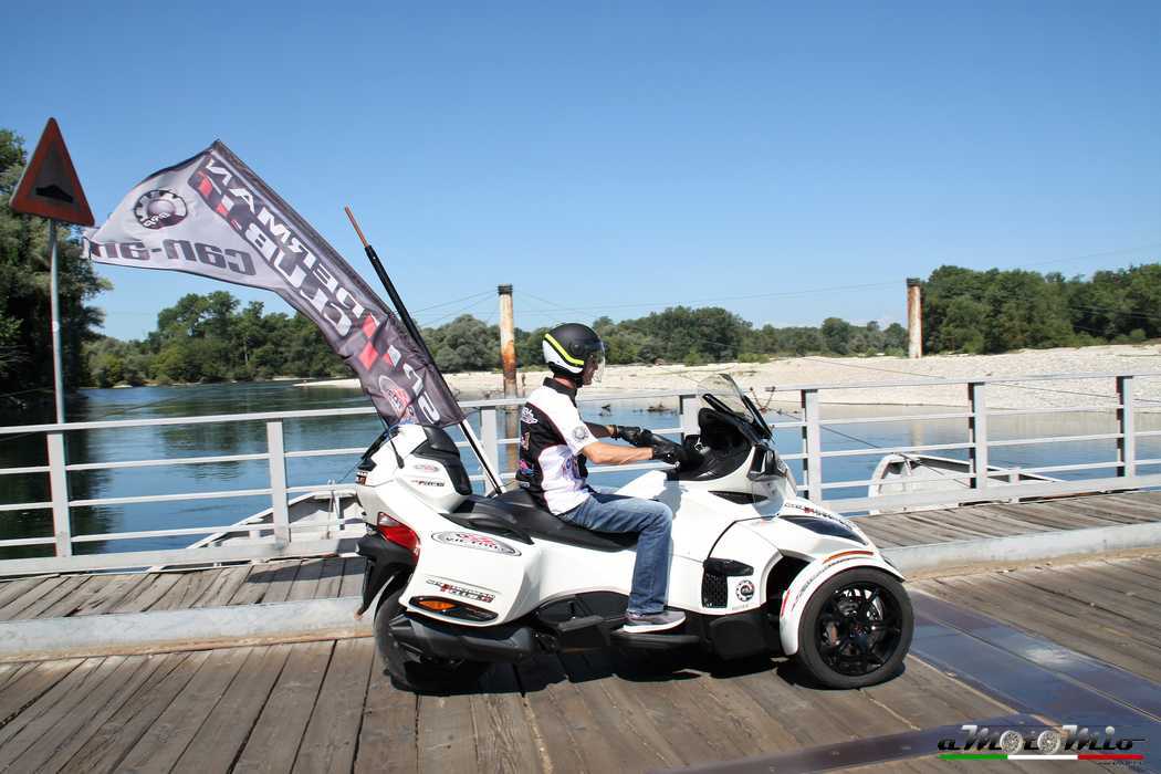 Spyder RT