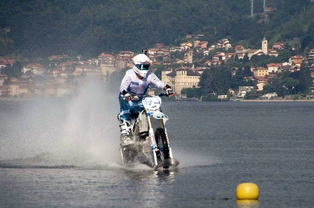 Domenica sul lago