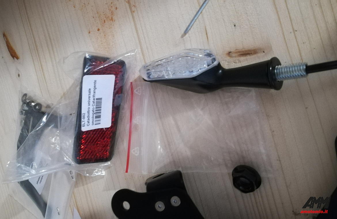 Frecce aftermarket FAR