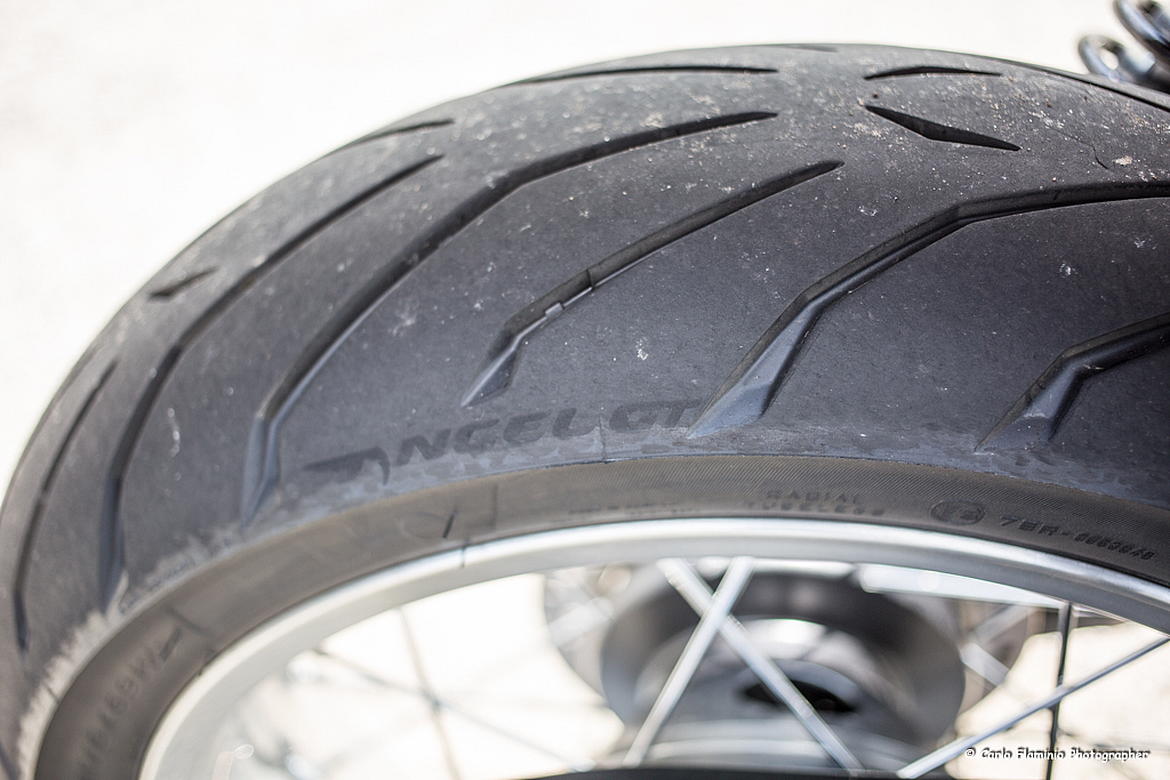 Pirelli Angel GT
