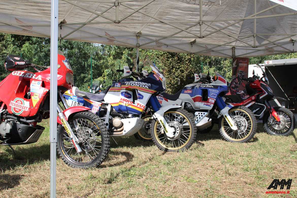 Dakariane