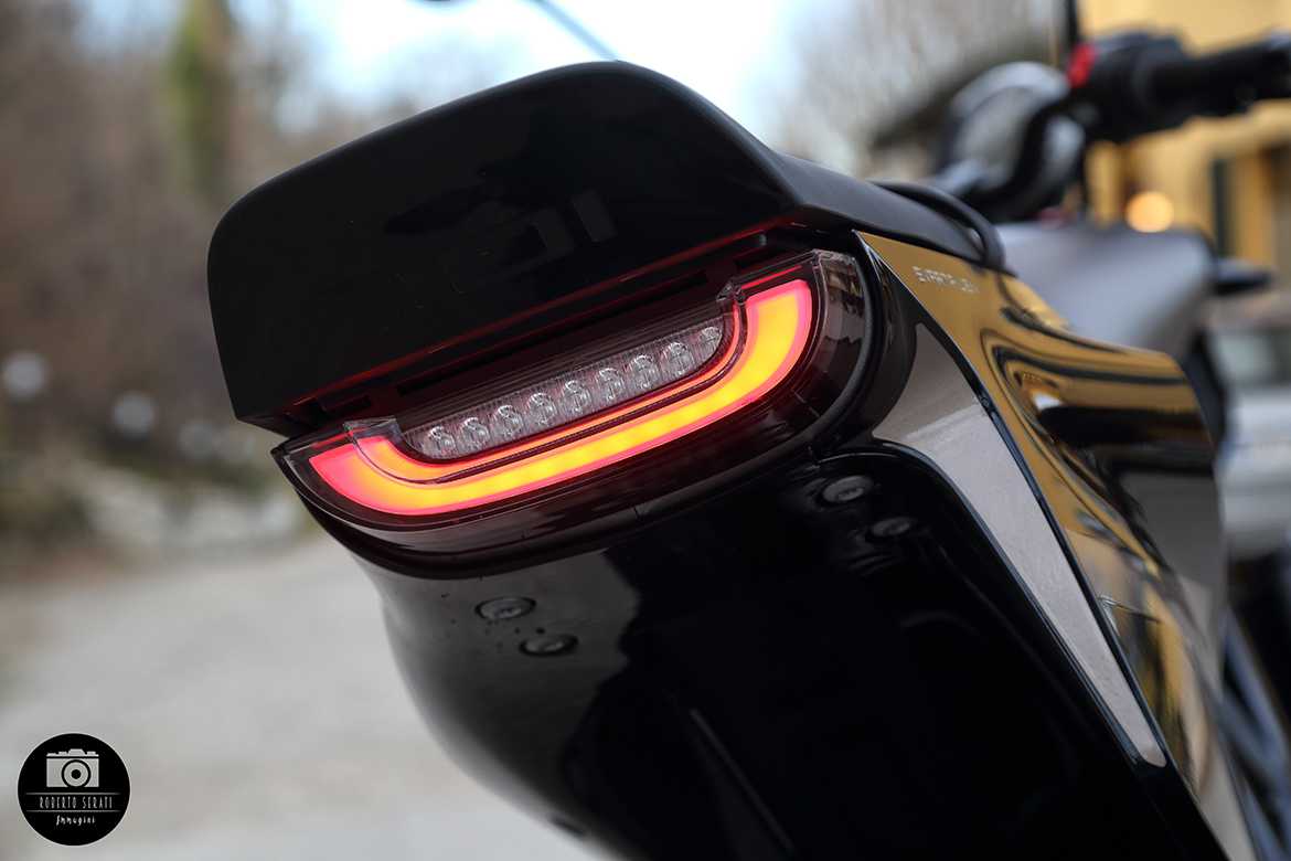 Coda Svartpilen 701