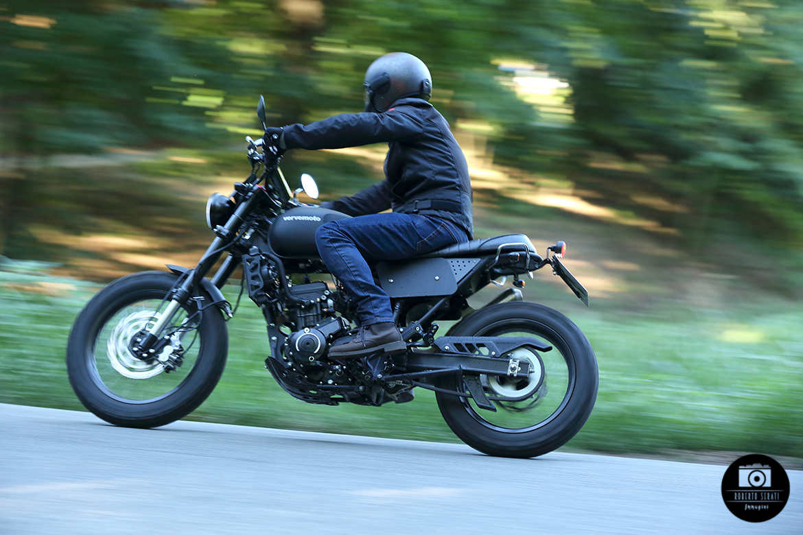 tracker verve moto 250