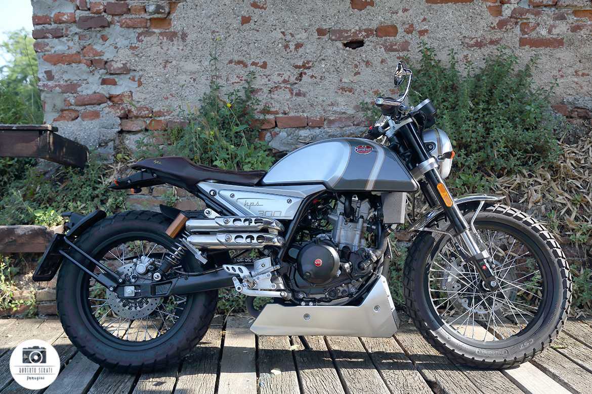 Mondial HPS 300 Mondial HPS 300