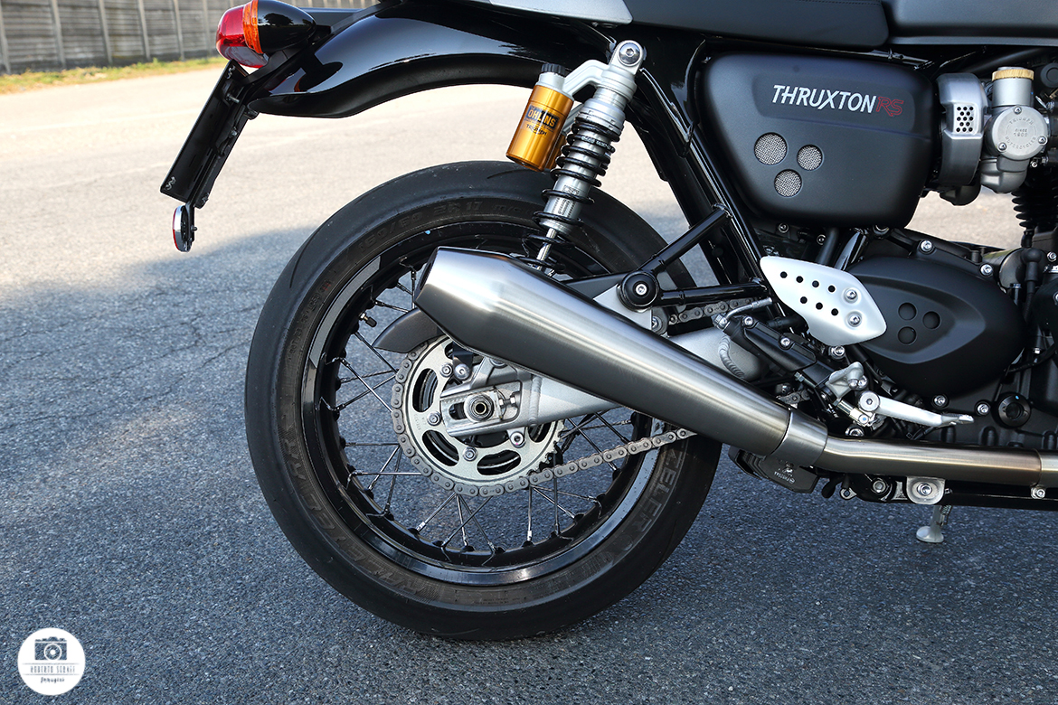 thruxton 1200