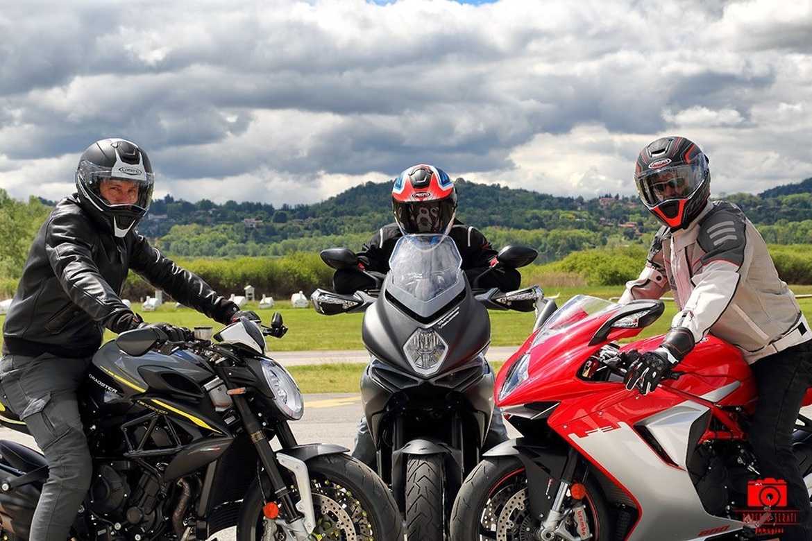Dentro la Moto