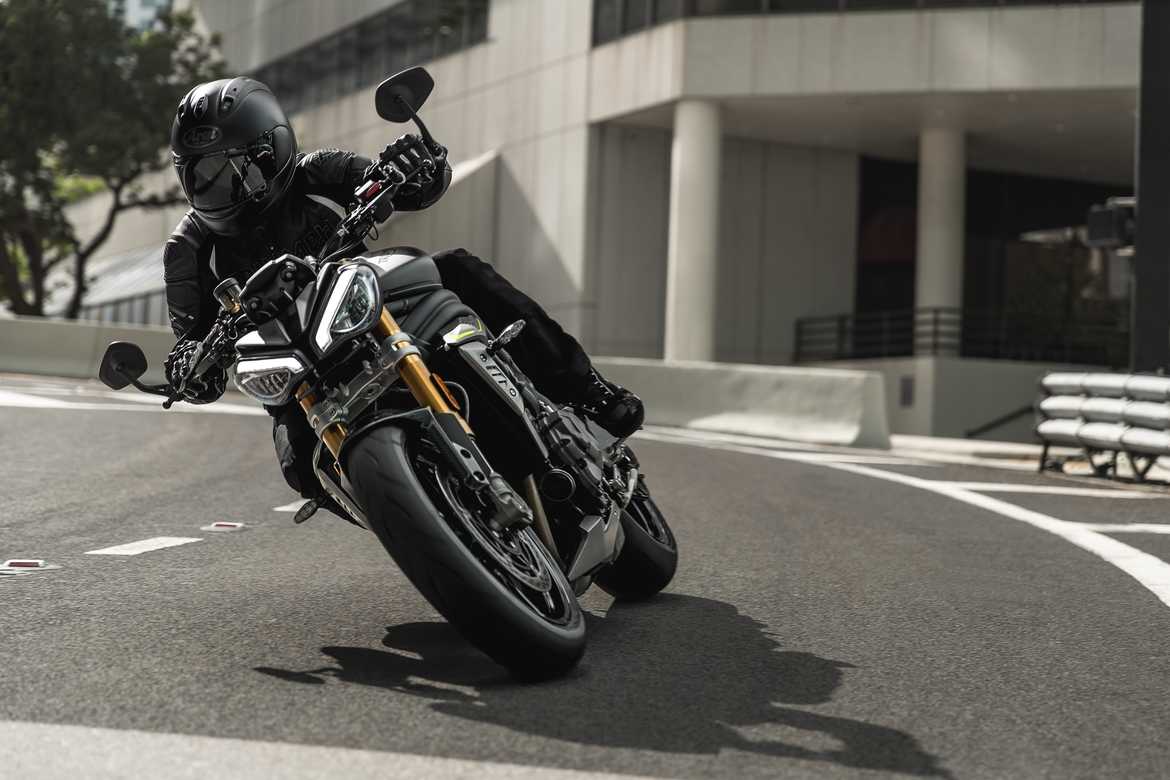 Speed Triple 1200 RS 10