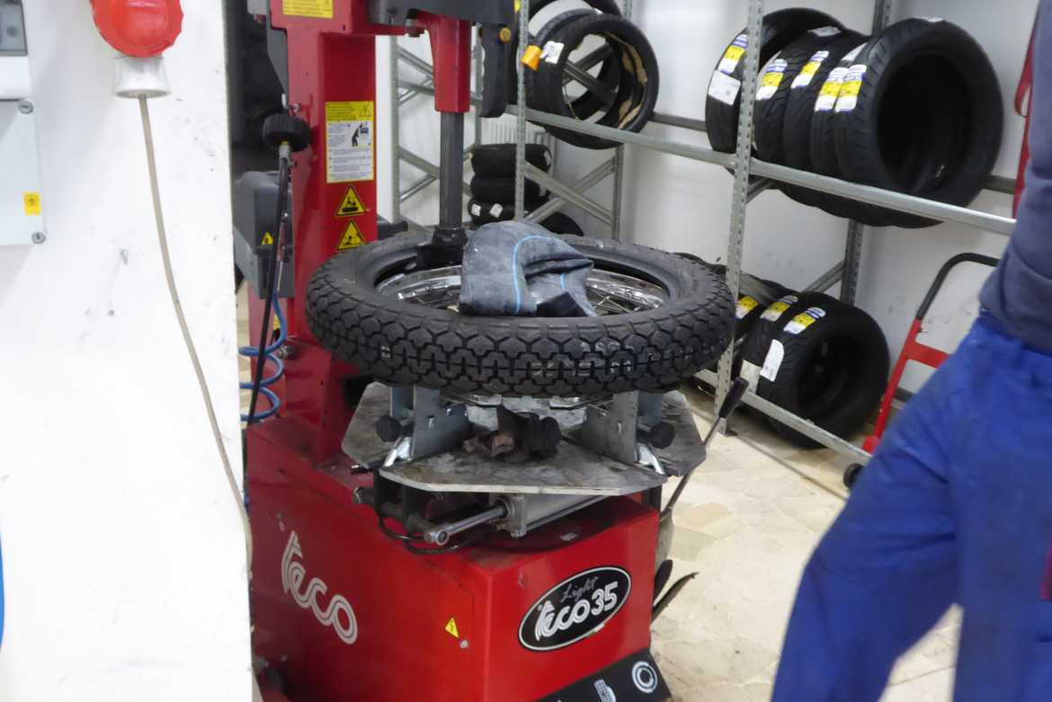 Dunlop K70 3