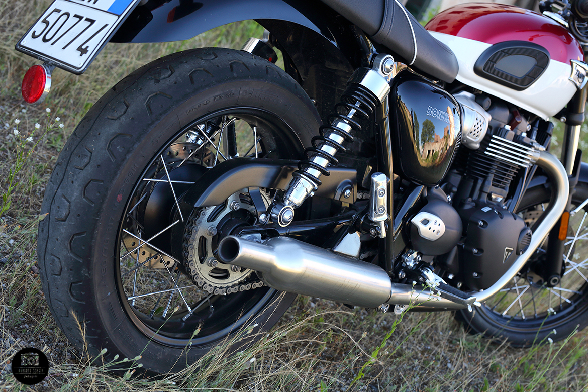 triumph t100 bonneville