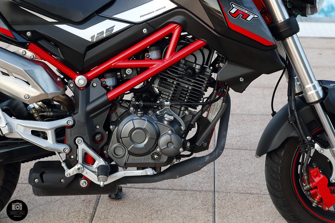 Benelli TNT125 7 Benelli TNT125 7
