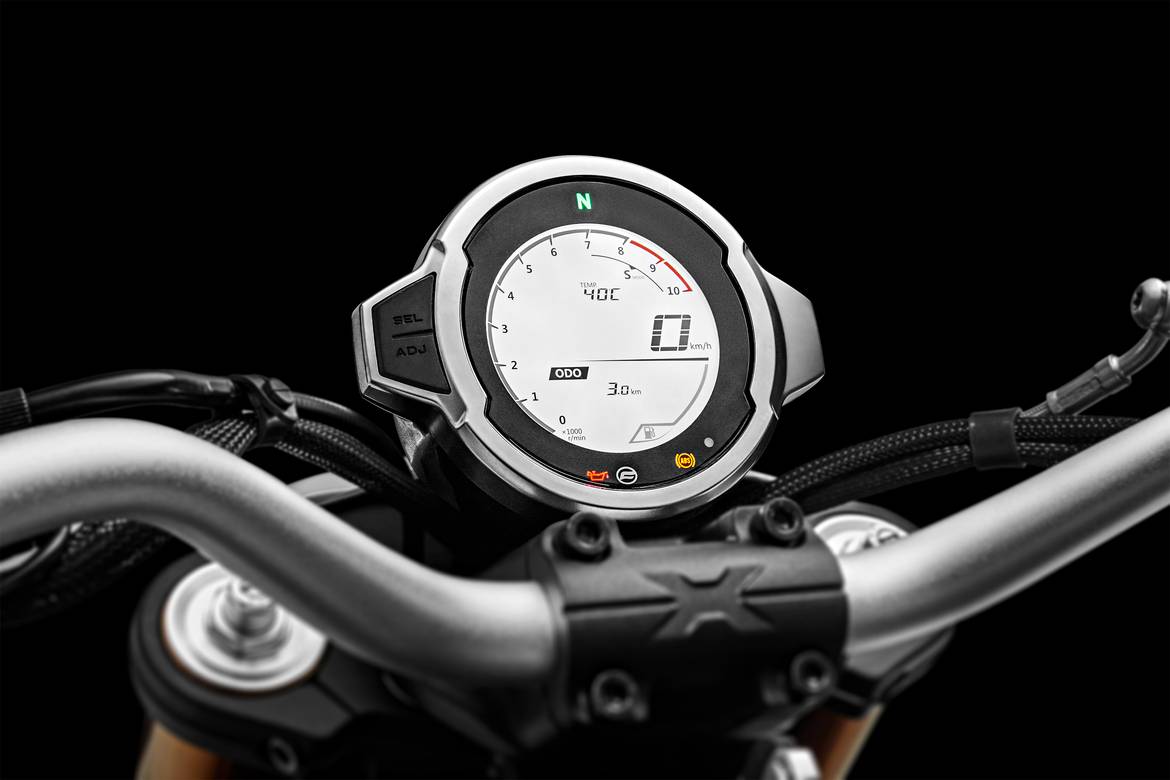 CFMoto 700CL X 5 CFMoto 700CL X 5