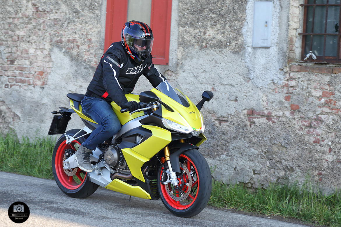 LS2 Challenger in azione LS2 Challenger in azione
