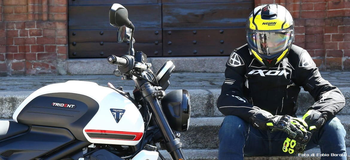 Nolan N80-8 e Triumph Trident Nolan N80-8 e Triumph Trident