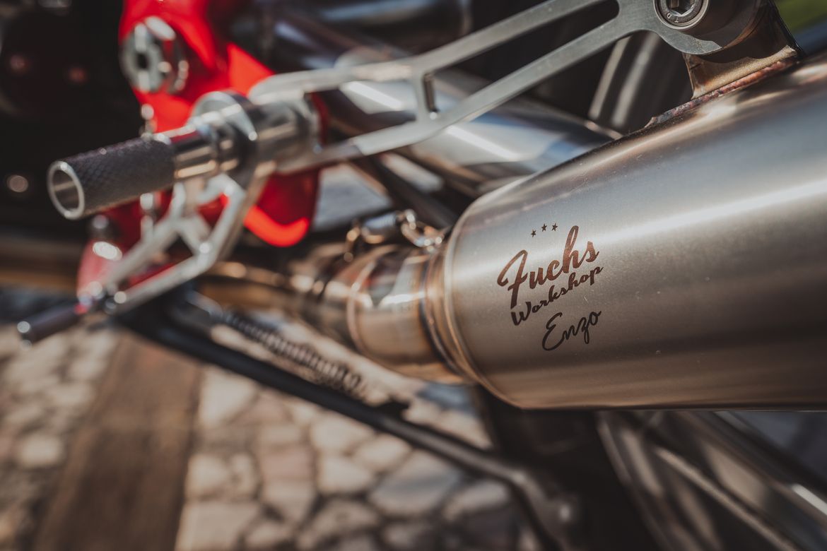 Moto Guzzi 1000SP Enzo 8 Moto Guzzi 1000SP Enzo 8