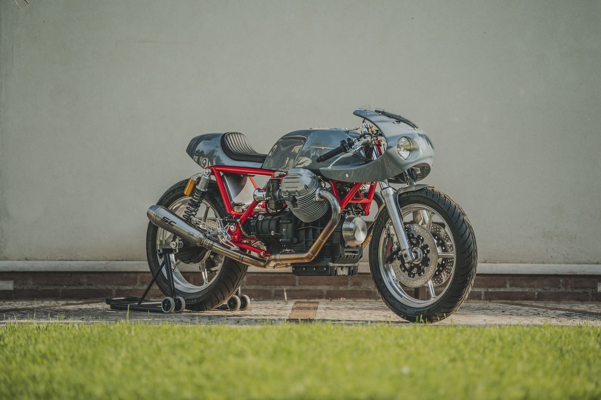 Moto Guzzi 1000SP Enzo 2 Moto Guzzi 1000SP Enzo 2