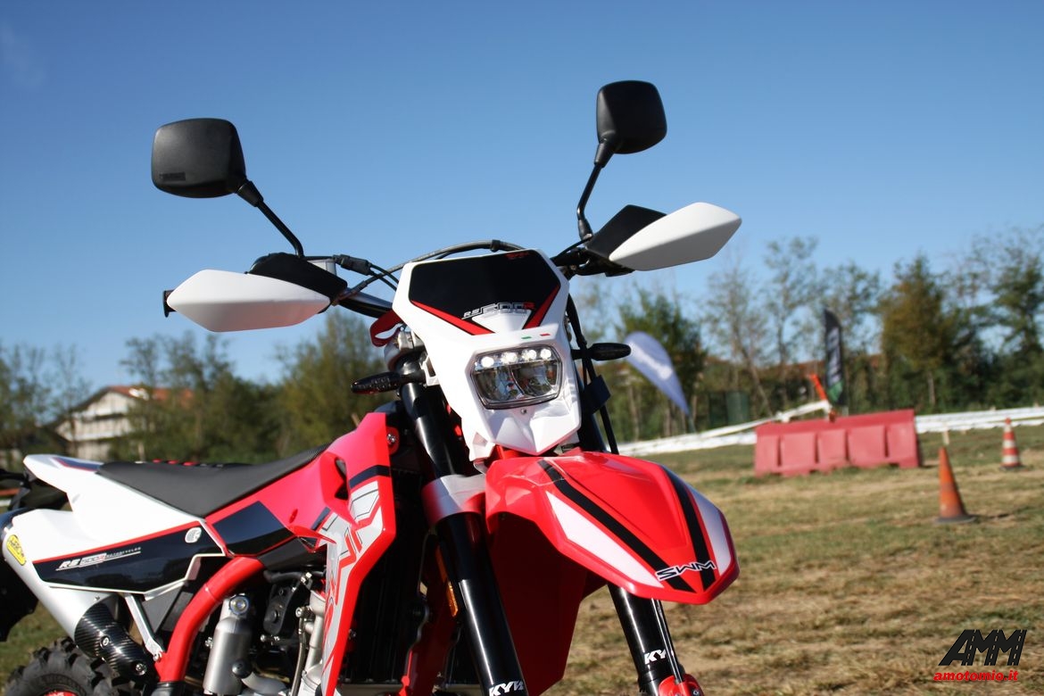 SWM RS500R 3