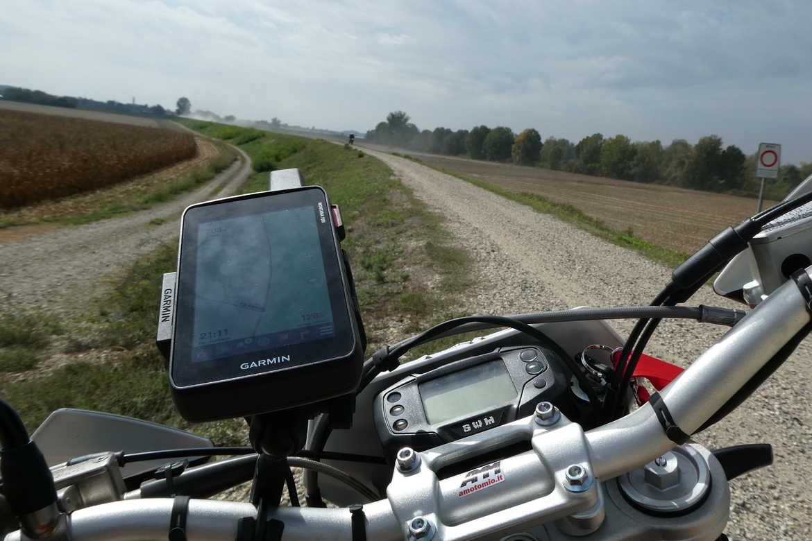Garmin Montana 700i