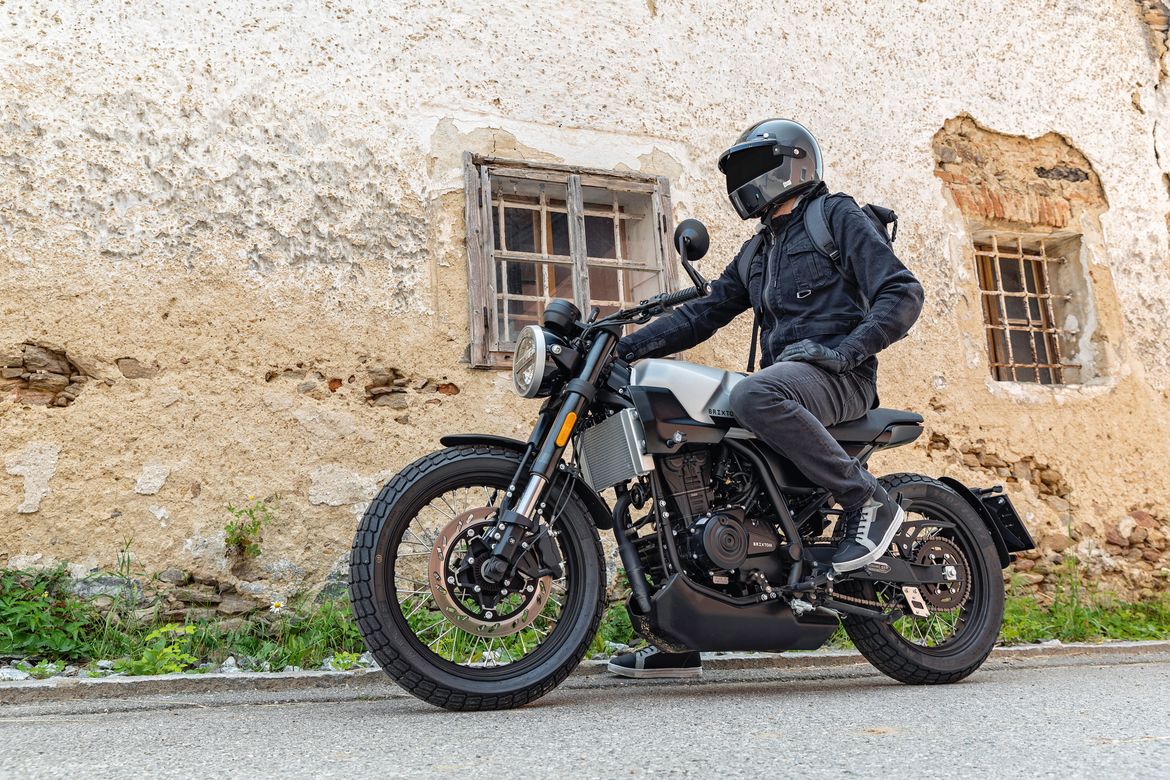 BRIXTON CROSSFIRE 125 