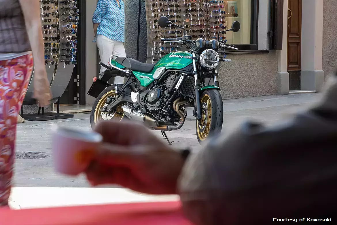 Kawasaki Z650RS a Bobbio