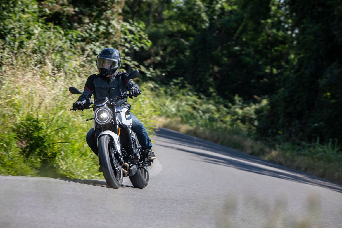 Morini Seiemmezzo 8 Morini Seiemmezzo 8