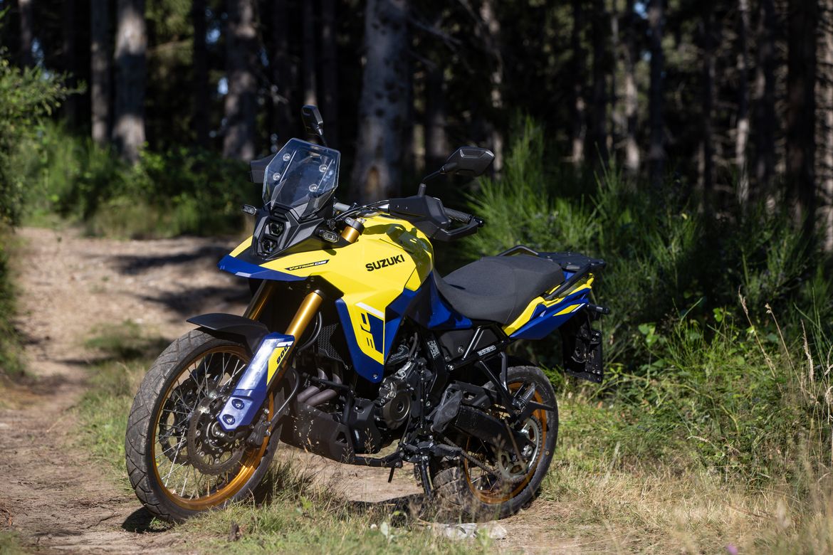 V-Strom 800DE 1 V-Strom 800DE 1