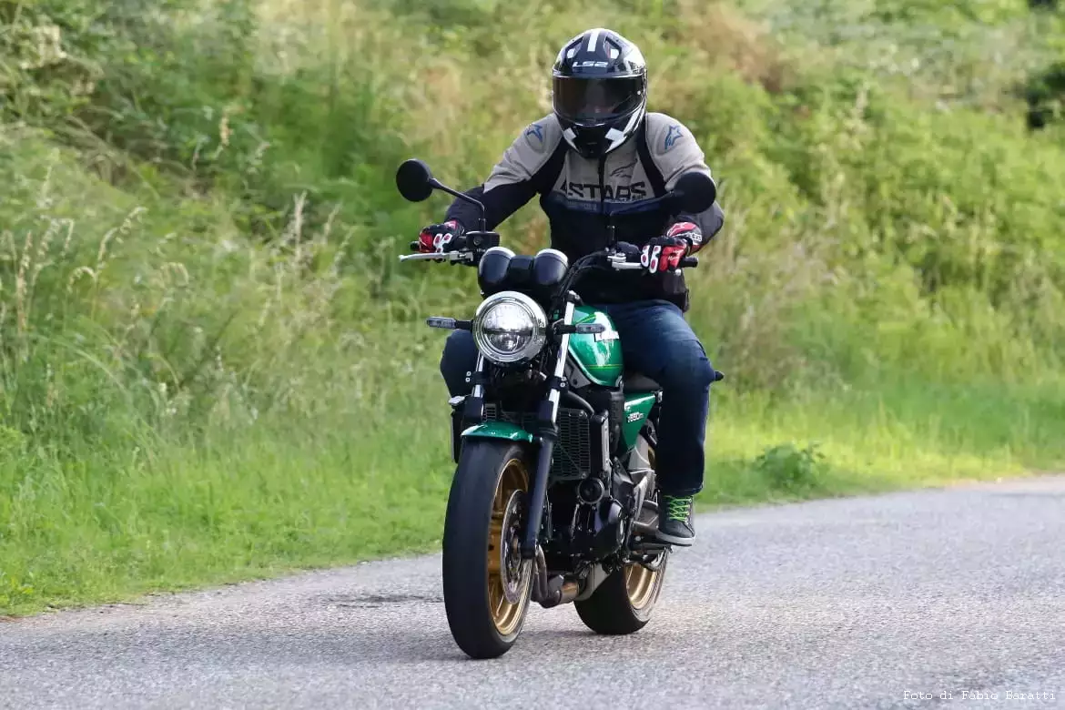 Kawasaki Z650RS in viaggio Kawasaki Z650RS in viaggio