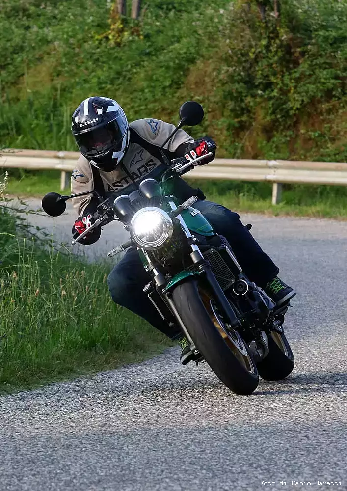 Kawasaki Z650RS in azione Kawasaki Z650RS in azione