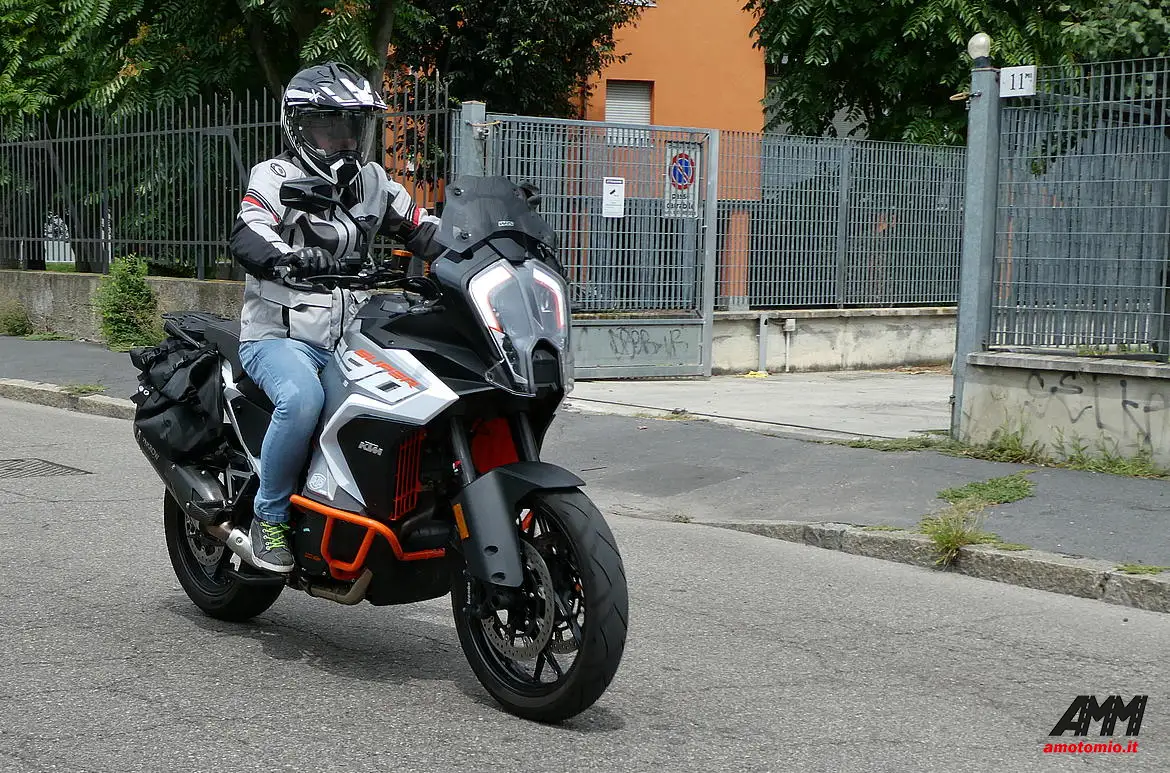 Nolan N70X-2 su KTM Adventure