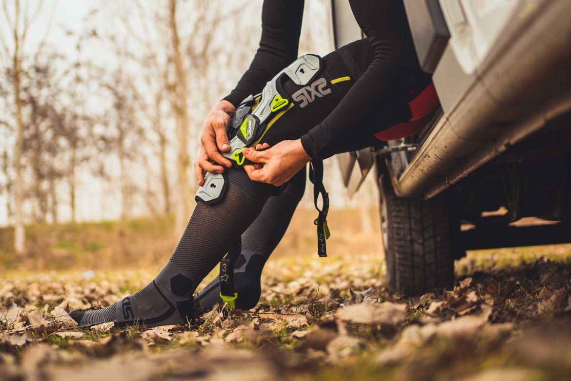 CALZE SIXS KNEE BRACE S
