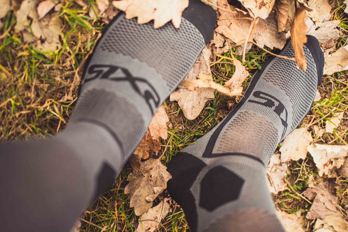 Sixs knee brace s 4