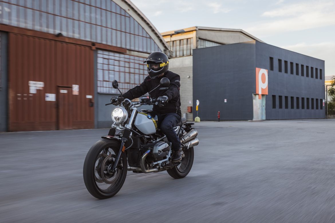 BMW R nineT Scrambler 1 BMW R nineT Scrambler 1