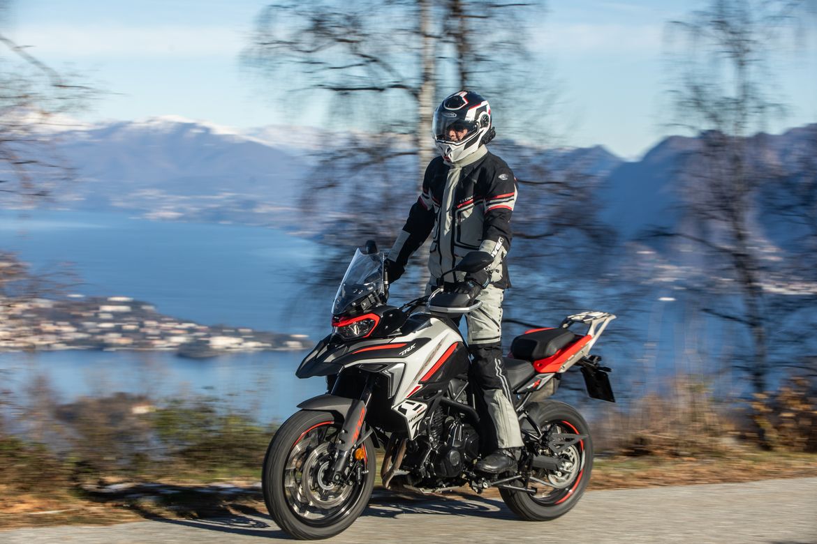 Benelli trk 702x 15 Benelli trk 702x 15
