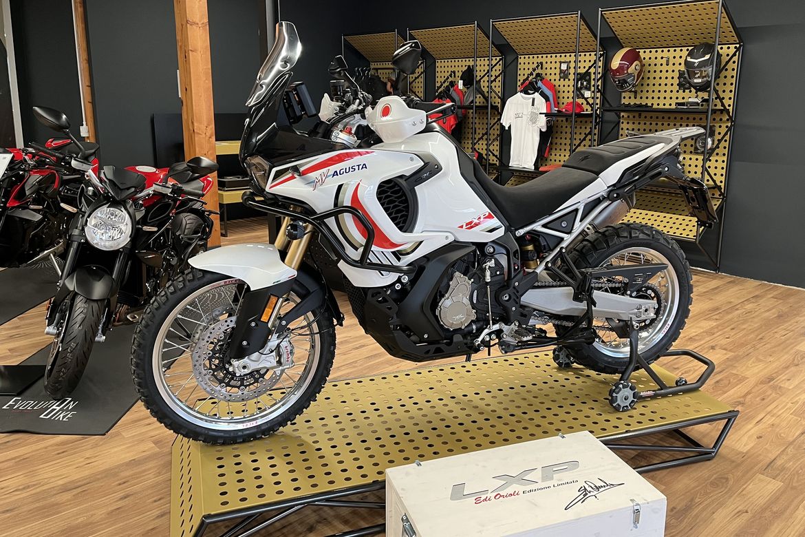 MV Agusta LXP Orioli 4
