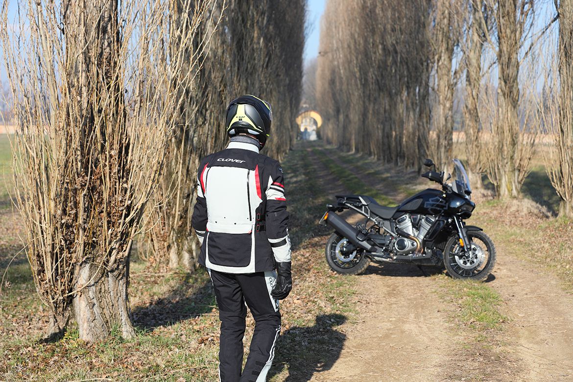 HARLEY-DAVIDSON PAN AMERICA 1250 SPECIAL
