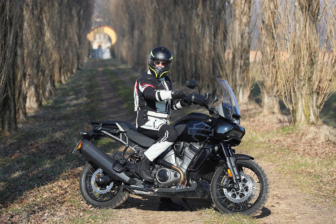 HD Pan America 1250 10