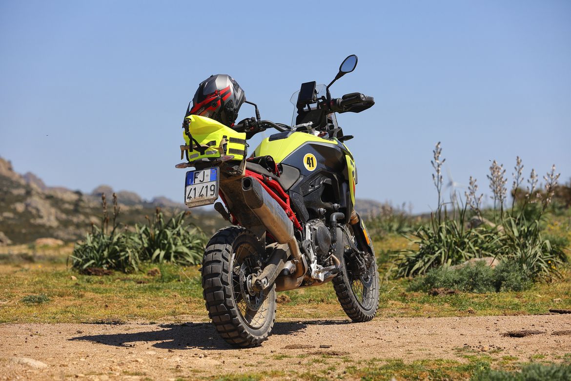 BMW F900GS 1