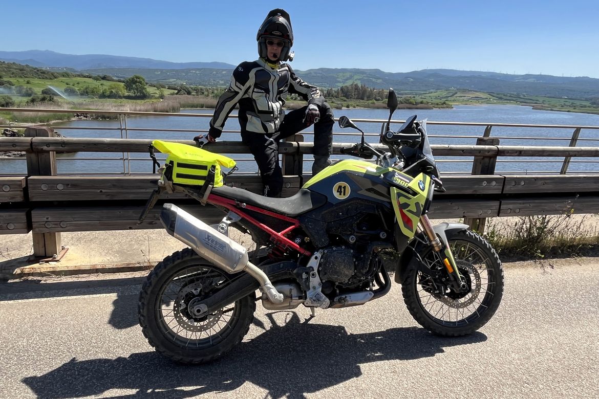 BMW F900GS