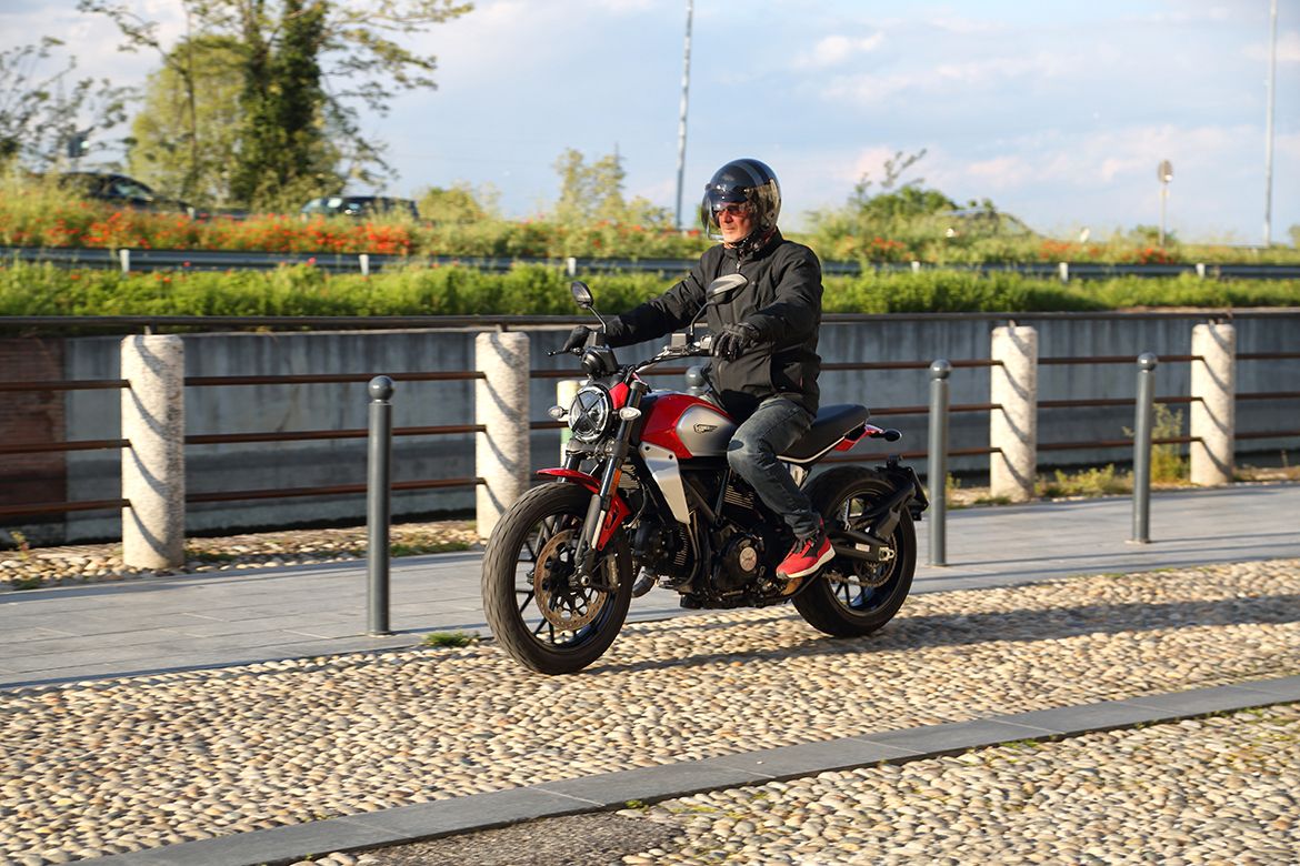 Scrambler 800 Icon 3