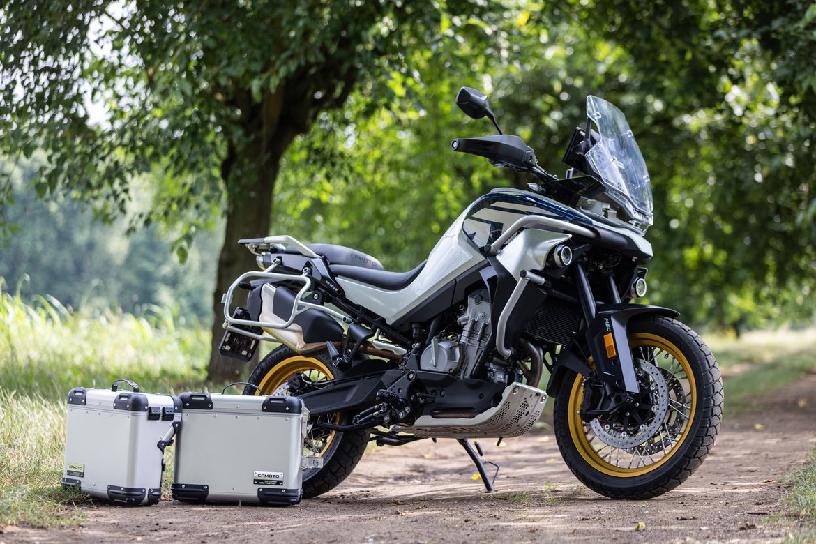 CFMoto 800MT 1 CFMoto 800MT 1
