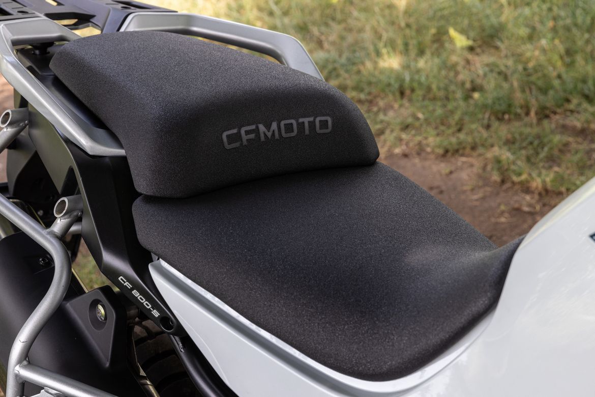 CFMoto 800MT 13 CFMoto 800MT 13