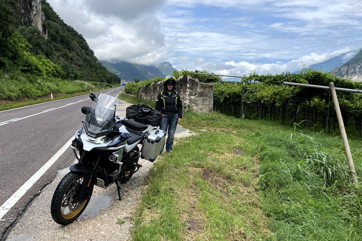 CFMoto 800MT 12