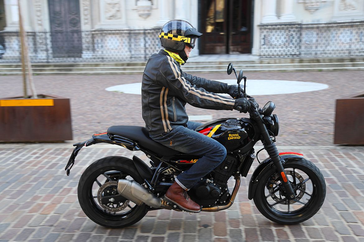 Royal Enfield Guerrilla 450 7