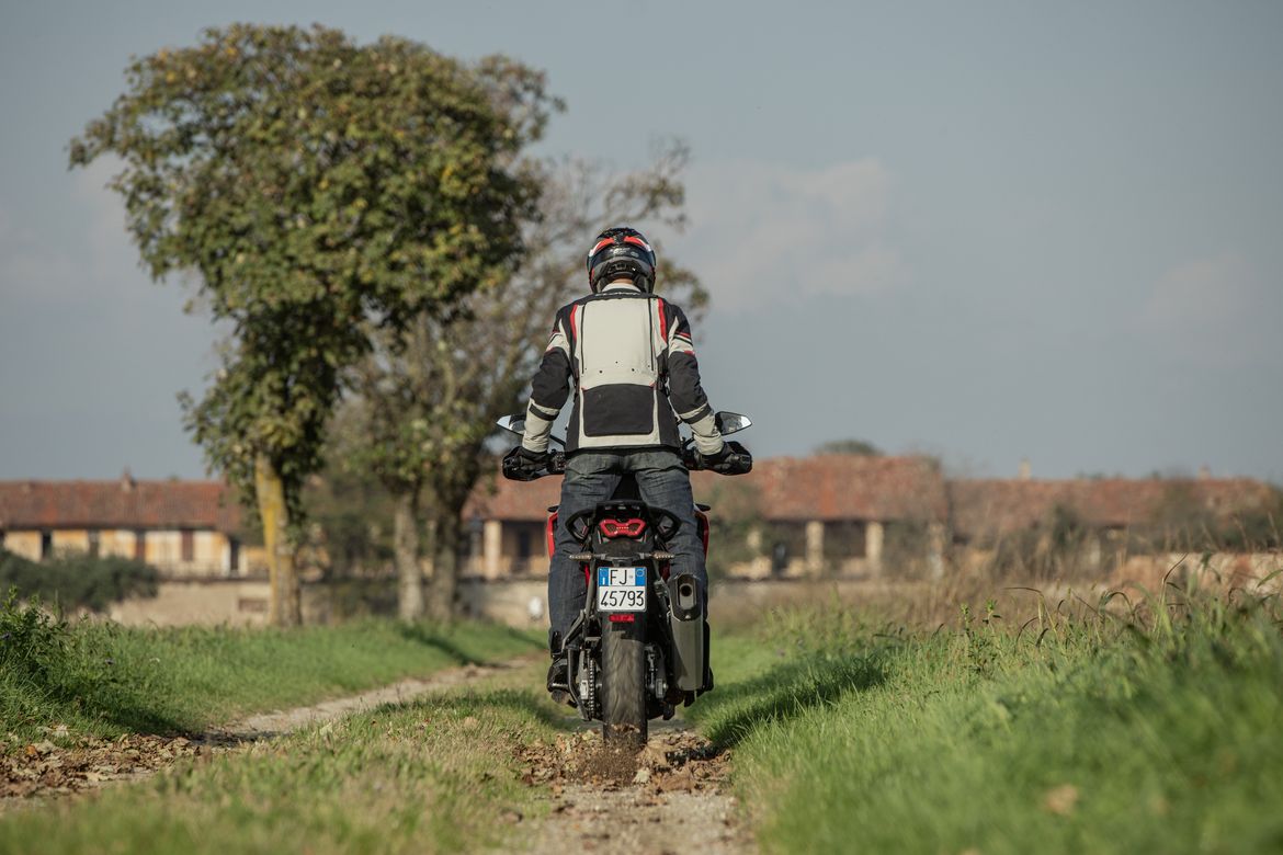 Enduro Veloce 8 Enduro Veloce 8